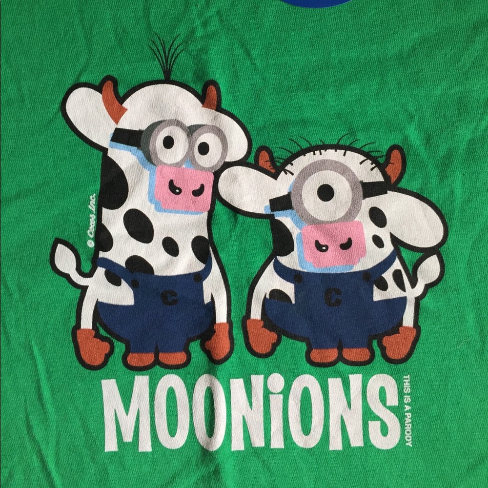 🦊2 for $15 NWT minions cow 100% cotton green tee